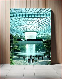 Πίνακας, Modern Indoor Waterfall with Skybridge Σύγχρονος εσωτερικός καταρράκτης με Skybridge