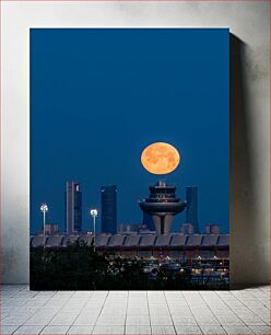 Πίνακας, Moonrise Over City Skyline Ανατολή του φεγγαριού πάνω από τον ορίζοντα της πόλης