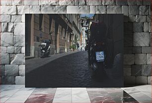 Πίνακας, Motorcycles in a Cobbled Alley Μοτοσικλέτες σε Πλακόστρωτο Σοκάκι
