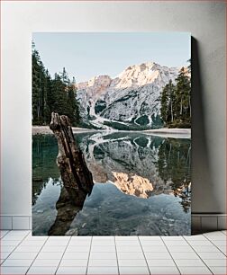 Πίνακας, Mountain Reflecting on Clear Lake Βουνό που αντανακλάται στην καθαρή λίμνη