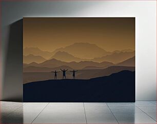 Πίνακας, Mountain Silhouette with Three People Ορεινή σιλουέτα με τρία άτομα