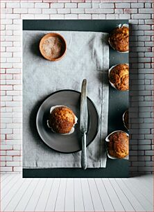Πίνακας, Muffins on a Plate Muffins σε ένα πιάτο