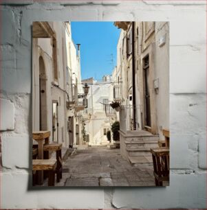 Πίνακας, Narrow Alley in a Historic European Town Στενό δρομάκι σε μια ιστορική ευρωπαϊκή πόλη