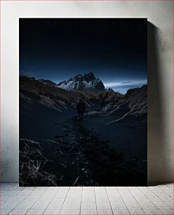 Πίνακας, Nighttime Journey Through Mountain Valley Νυχτερινό Ταξίδι μέσω της Ορεινής Κοιλάδας