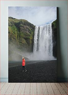 Πίνακας, Person at the Waterfall Πρόσωπο στον Καταρράκτη