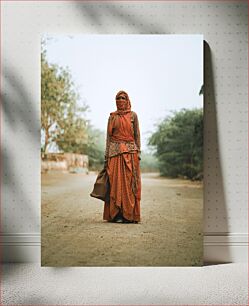 Πίνακας, Person Standing on Dirt Road Άτομο που στέκεται σε χωματόδρομο