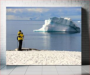 Πίνακας, Photographer Capturing Iceberg Φωτογράφος που καταγράφει το παγόβουνο