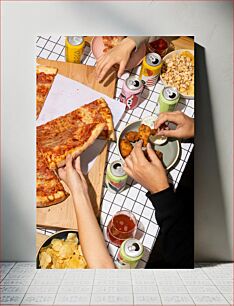 Πίνακας, Pizza and snacks on table Πίτσα και σνακ στο τραπέζι