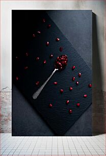 Πίνακας, Pomegranate Seeds on Spoon Σπόροι ροδιού στο κουτάλι