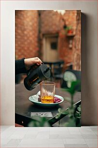 Πίνακας, Pouring Tea in a Cozy Café Ρίχνοντας τσάι σε ένα ζεστό καφέ