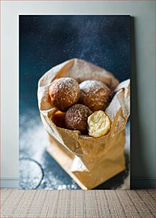 Πίνακας, Powdered Donuts in a Paper Bag Ντόνατς σε σκόνη σε χάρτινη σακούλα