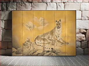 Πίνακας, Reclining tiger nursing a cub; 2 cubs playing at L; mountains in background; gold ground; inscription and seal, LRC