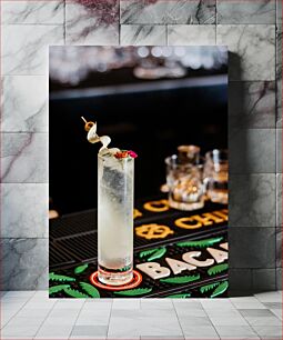 Πίνακας, Refreshing Cocktail at Bar Δροσιστικό κοκτέιλ στο Bar