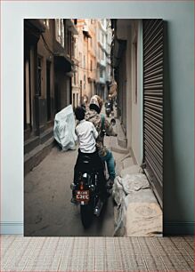 Πίνακας, Riding Through Narrow Streets Riding Through Narrow Streets