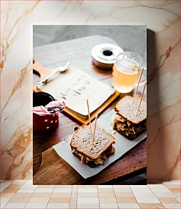 Πίνακας, Sandwiches and Drink on Wooden Table Σάντουιτς και ποτό σε ξύλινο τραπέζι