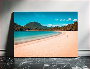 Πίνακας, Serene Beach with Blue Waters and Mountain View Γαλήνια παραλία με γαλάζια νερά και θέα στο βουνό