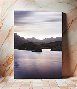 Πίνακας, Serene Mountain Lake at Sunset Γαληνή ορεινή λίμνη στο ηλιοβασίλεμα