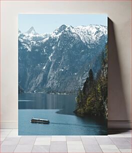 Πίνακας, Serene Mountain Lake with Boat Γαλήνια ορεινή λίμνη με βάρκα