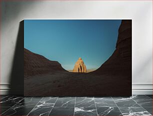 Πίνακας, Silhouette in Desert Canyon Σιλουέτα στο φαράγγι της ερήμου