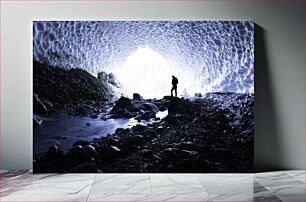 Πίνακας, Silhouette in Ice Cave Σιλουέτα στο σπήλαιο πάγου