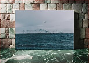 Πίνακας, Snow-Capped Mountains and Sea Χιονισμένα βουνά και θάλασσα