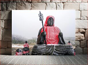 Πίνακας, Snow-Covered Statue in Red Cloth Χιονισμένο άγαλμα σε κόκκινο πανί