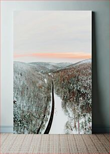 Πίνακας, Snowy Forest Road at Sunset Χιονισμένος δασικός δρόμος στο ηλιοβασίλεμα