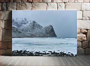Πίνακας, Snowy Mountain by the Sea Χιονισμένο βουνό δίπλα στη θάλασσα