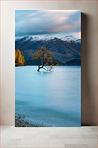 Πίνακας, Solitary Tree in Mountain Lake Μοναχικό δέντρο στη λίμνη Mountain
