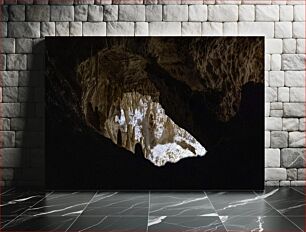 Πίνακας, Stalagmite Cave Σπήλαιο Σταλαγμιτών
