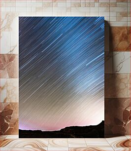 Πίνακας, Star Trails over Desert Landscape Αστρικά μονοπάτια πάνω από το τοπίο της ερήμου