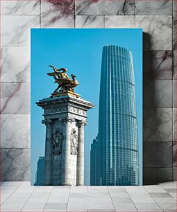 Πίνακας, Statue and Modern Skyscraper Άγαλμα και σύγχρονος ουρανοξύστης