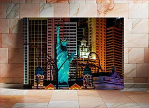 Πίνακας, Statue of Liberty in the City Άγαλμα της Ελευθερίας στην Πόλη