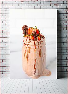 Πίνακας, Strawberry Milkshake with Chocolate Topping Milkshake φράουλα με επικάλυψη σοκολάτας