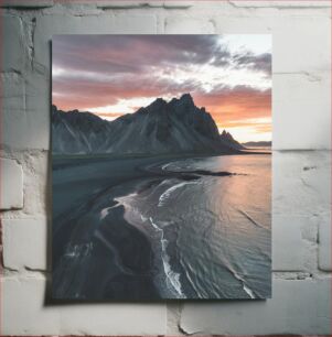 Πίνακας, Sunrise Over Coastal Mountains Ανατολή ηλίου πάνω από παράκτια βουνά