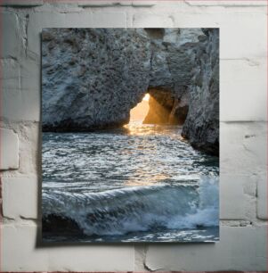 Πίνακας, Sunset Between Coastal Cliffs Ηλιοβασίλεμα ανάμεσα σε παράκτιους βράχους