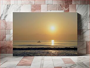 Πίνακας, Sunset Over Calm Sea with Kayakers Ηλιοβασίλεμα πέρα ​​από την ήρεμη θάλασσα με καγιάκ