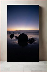 Πίνακας, Sunset Over Ocean Boulders Ηλιοβασίλεμα πάνω από τους ογκόλιθους του ωκεανού