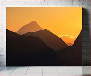 Πίνακας, Sunset Over the Mountains Ηλιοβασίλεμα πάνω από τα βουνά