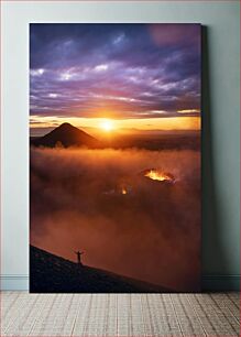 Πίνακας, Sunset Over Volcanic Eruption Ηλιοβασίλεμα πάνω από ηφαιστειακή έκρηξη