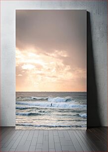 Πίνακας, Surfer at Sunrise Surfer στο Sunrise