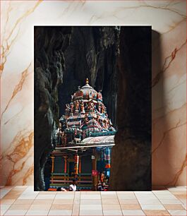 Πίνακας, Temple in the Caves Ναός στις Σπηλιές