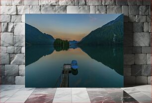 Πίνακας, Tranquil Lake at Sunset Ήρεμη λίμνη στο ηλιοβασίλεμα