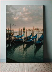 Πίνακας, Venetian Gondolas at Dusk Ενετικές γόνδολες στο σούρουπο