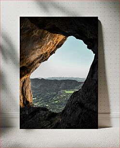 Πίνακας, View Through a Cave Θέα μέσα από μια σπηλιά
