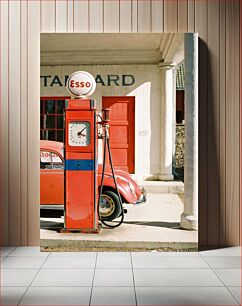 Πίνακας, Vintage Gas Station with Classic Car Vintage βενζινάδικο με κλασικό αυτοκίνητο