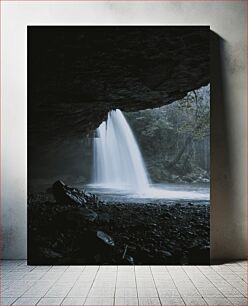 Πίνακας, Waterfall in a Cave Καταρράκτης σε Σπήλαιο