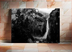 Πίνακας, Waterfall in Black and White Καταρράκτης σε ασπρόμαυρο