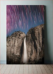 Πίνακας, Waterfall Under Meteor Shower Καταρράκτης κάτω από βροχή μετεωριτών