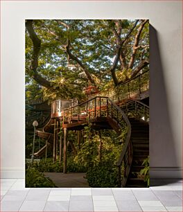 Πίνακας, Whimsical Treehouse in Lush Greenery Υπέροχο δεντρόσπιτο σε καταπράσινο τοπίο